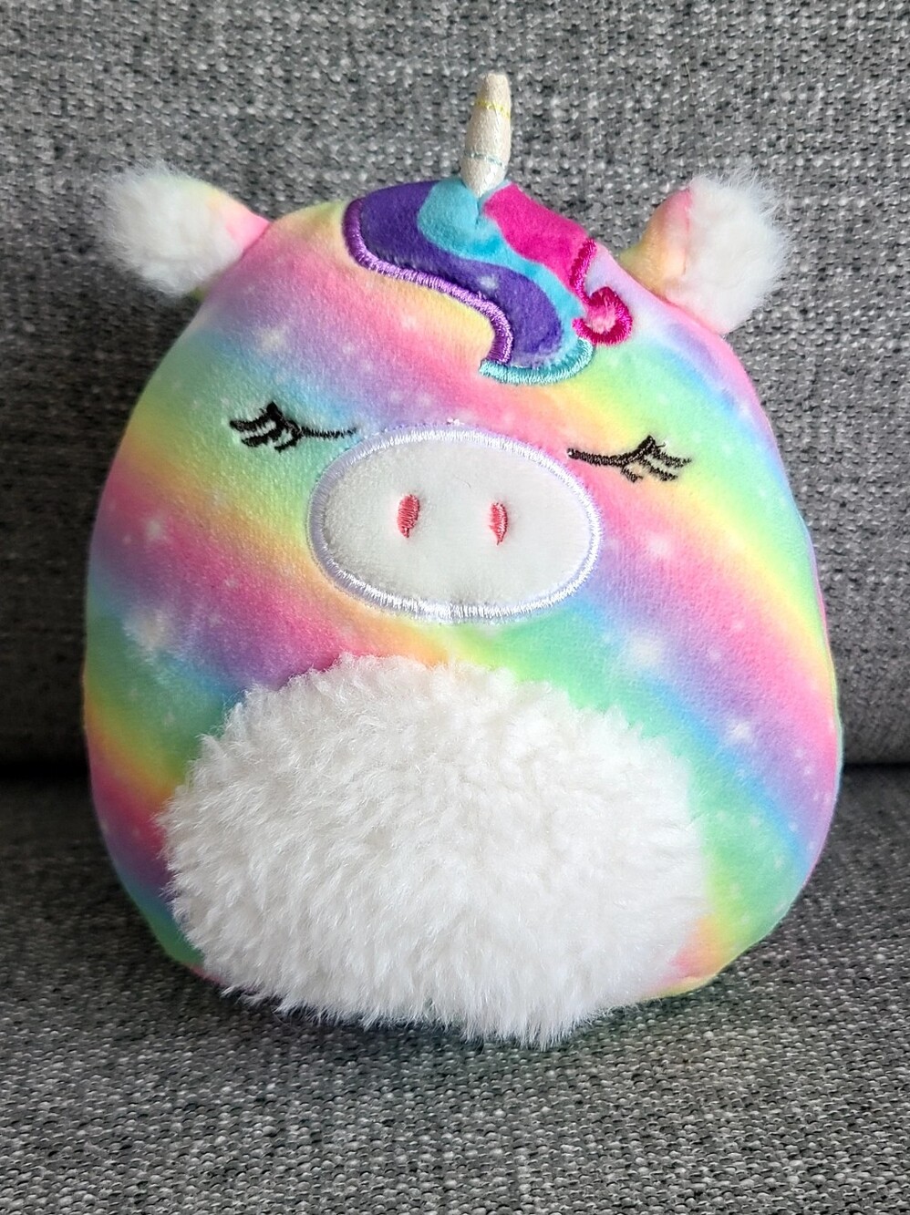 Squishmallows- Clarissa The Rainbow Unicorn, 5in.